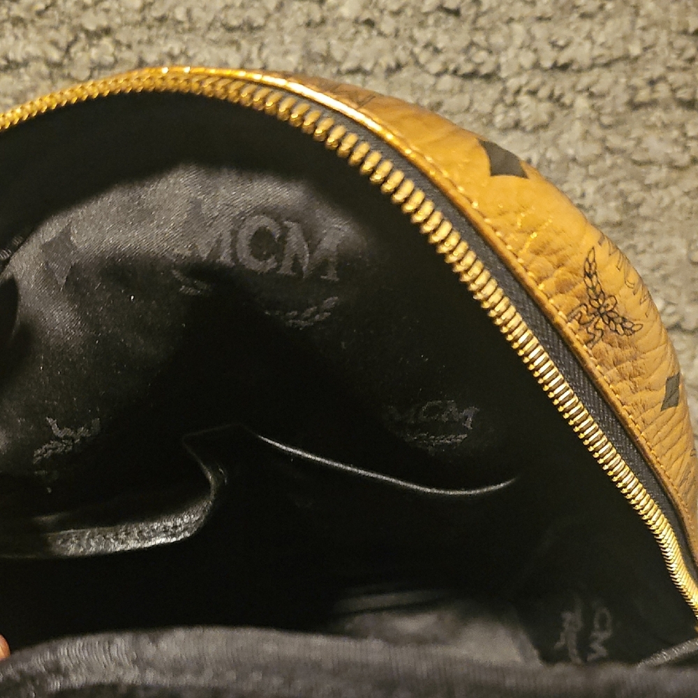 Gold Backpack - image 12